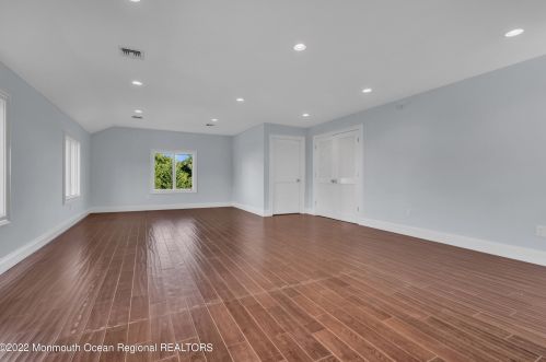 11 Shrewsbury Dr, Locust NJ  07760-2007 exterior
