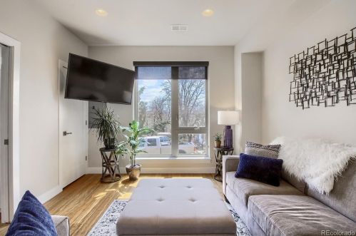 1261 Xavier St, Denver CO  80204-3625 exterior