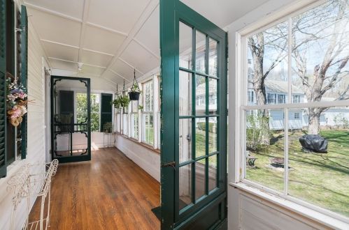 179 Main St, Wenham MA  01984-1446 exterior