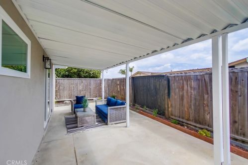 3707 Balboa Dr, Oceanside CA  92056-3947 exterior