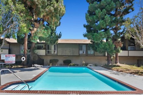 23222 Sesame St, Torrance, CA 90502-3033