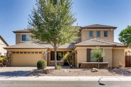 13605 Earll Dr, Avondale AZ  85392-3550 exterior