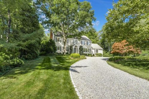 71 Butler Ln, New Canaan, CT 06840-6818