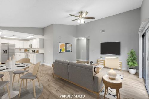 2890 1 Pl, Vero Beach FL 32968-2549 exterior