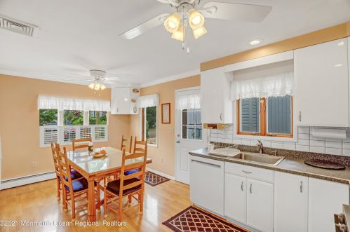 411 Richard Ave, Point Pleasant Beach NJ  08742-2646 exterior