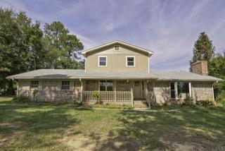 2440 Sandicrest Dr, Cantonment, FL 32533-7676