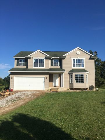 680 Monroe Rd, West Clarksfield, OH 44889-8953