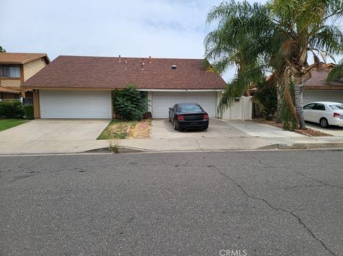 1120 Mckinley St, Lake Elsinore, CA 92530-5307