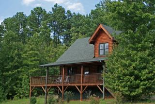 599 Shoal Creek Trl, Nebo, NC 28761-8102