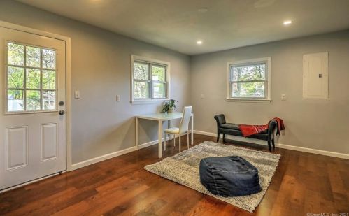 53 Fairfield St, Milford CT  06460-5149 exterior