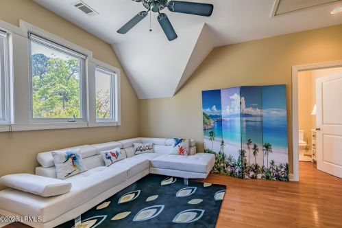 66 National Blvd, Beaufort SC  29907-1766 exterior