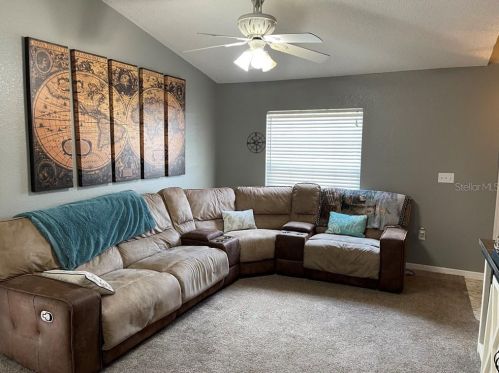 1021 Meadowood Pointe Rd, Lakeland, FL 33811-2961