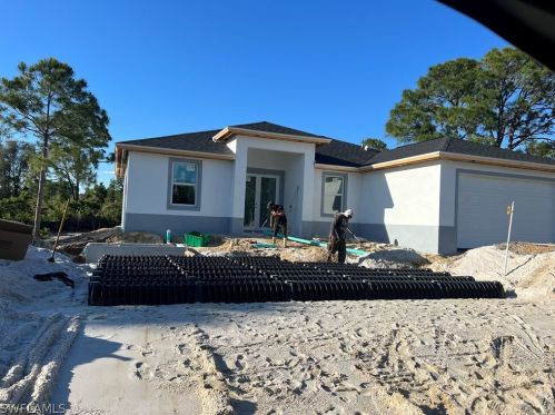 3501 67th St, Lehigh Acres, FL 33971-0881