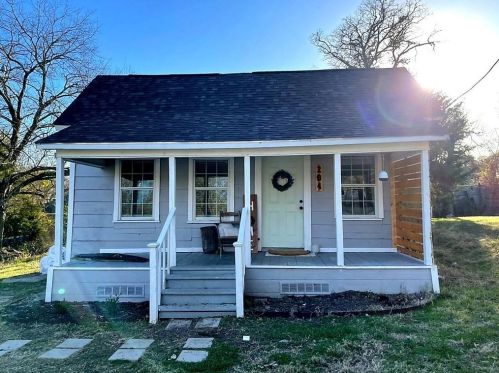 204 Frierson St, Waxahachie, TX 75165-3856