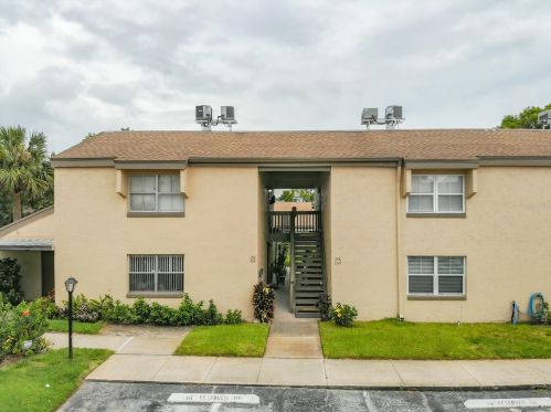 358 Windmeadows St, Altamonte Springs, FL 32701-3567