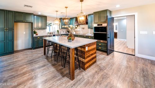 3626 Wescott Dr, Glendale AZ  85308-2332 exterior