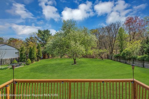 1013 Woodlane Rd, Jackson Twp NJ  08527-1555 exterior