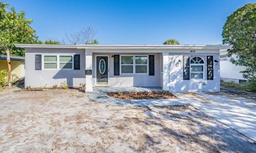 613 53rd Ave, Saint Petersburg, FL 33705-5113