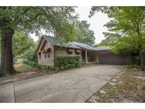 12028 34th St, Tulsa, OK 74146-2116