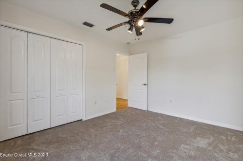 222 Summers Creek Dr, Merritt Island FL  32952-2684 exterior