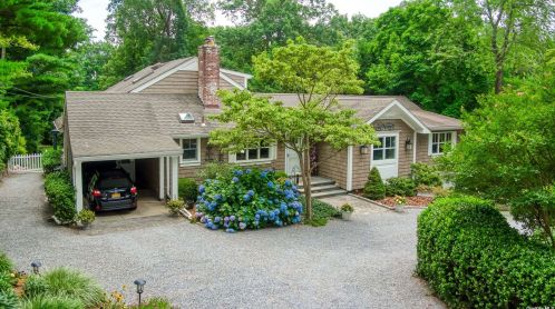 48 Soundview Dr, Northport, NY 11768-1457