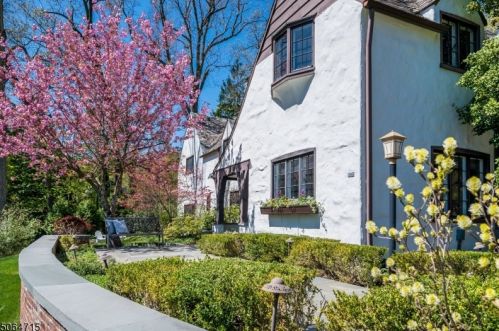 344 Highland Ave, Montclair, NJ 07043-1123