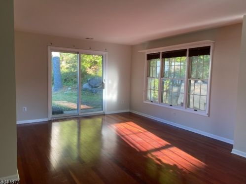 42 Stonyridge Dr, Lincoln Park NJ  07035-2244 exterior