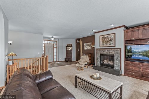 5855 128th Bay, Lino Lakes, MN 55038-7458