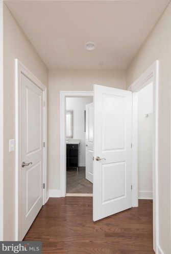 1902 Arch St, Philadelphia PA  19103-1404 exterior