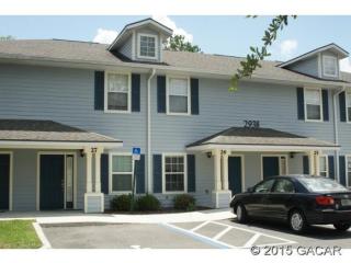 2938 35th Pl, Gainesville, FL 32608-6768