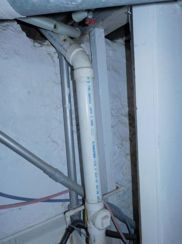 900 Enright Ave, Cincinnati OH 45205-1703 exterior