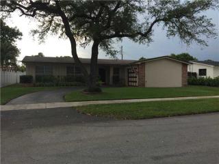 7946 14th Ct, Hialeah, FL 33014-3322