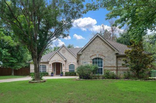 2509 Stillwater Ct, Lewisville TX  75022-8039 exterior