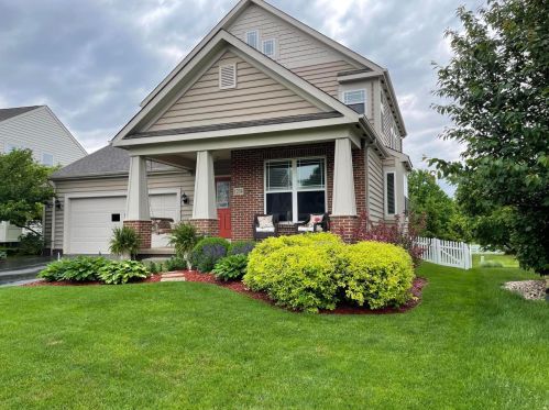 1238 Carnoustie Cir, Darbydale, OH 43123-8140