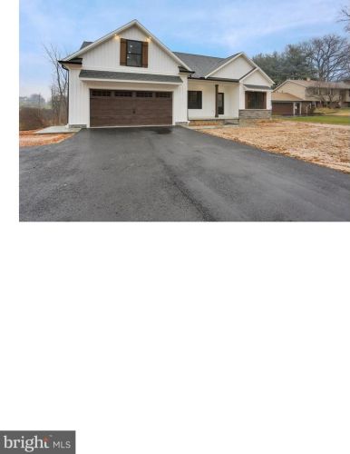 152 Fuhrman Mill Rd, Hanover, PA 17331-9648