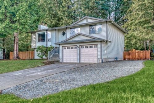 8021 Norbert Pl, Silverdale, WA 98383-9241