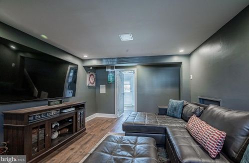 310 Pinehurst Rd, Wilmington DE  19803-3115 exterior