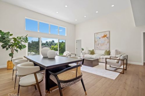 621 Camino Cerrado, South Pasadena CA  91030-4103 exterior