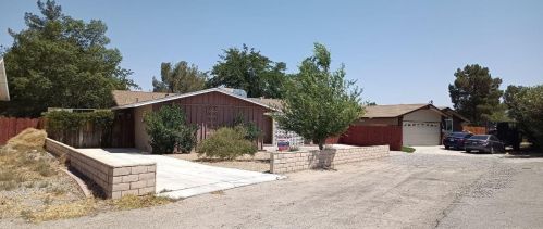 13915 Green Tree Blvd, Victorville, CA 92395-4337
