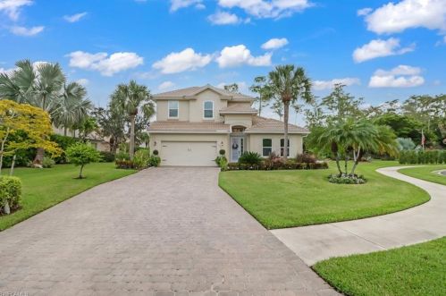 15506 Cadiz Ln, Naples, FL 34110-2818