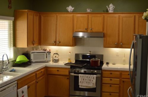 1063 Harrier St, Perris CA  92571-3527 exterior