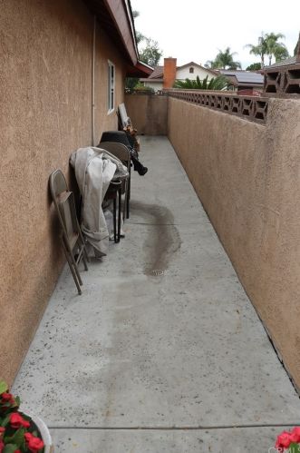 12695 Santa Ana Pl, Chino CA  91710-3228 exterior