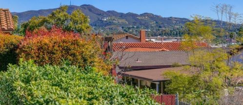 711 Honeydew Ln, Vista CA  92084-3115 exterior