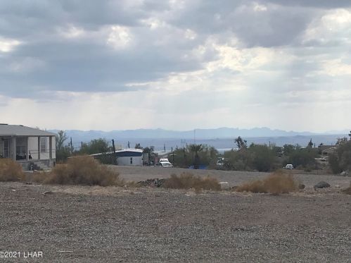 4026 Blue Canyon Rd, Lake Havasu City, AZ 86406-4547