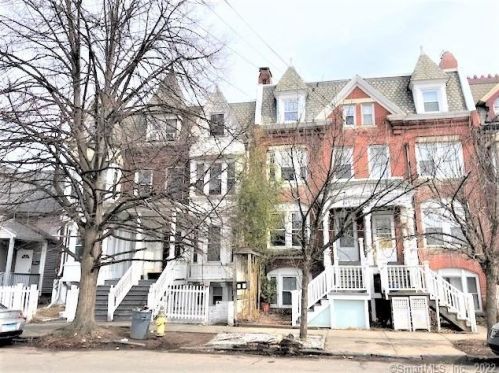 268 Broad St, Bridgeport, CT 06604-5701