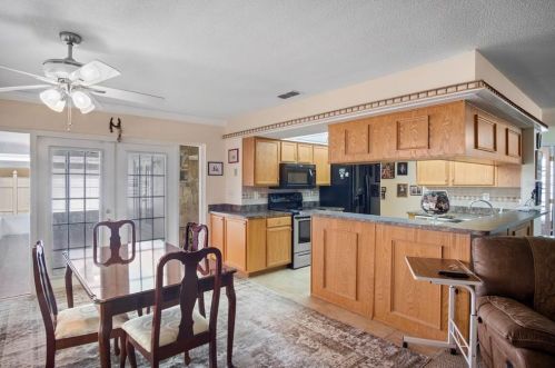 8345 Diver Ln, Brooksville FL  34608-6015 exterior