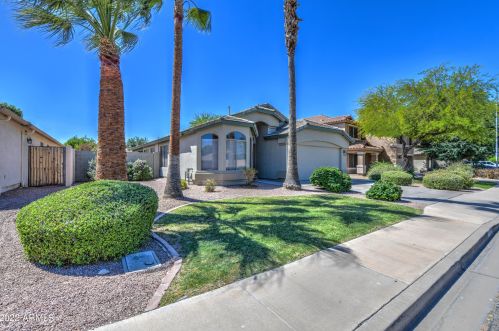 4669 Augusta Ave, Chandler, AZ 85249-7010