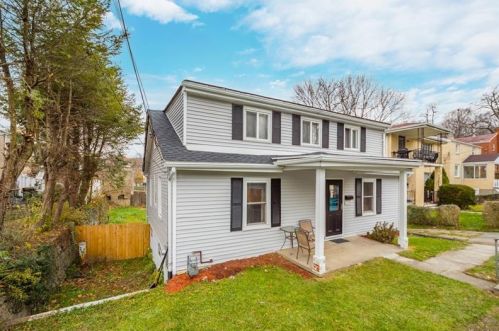 2736 Parquet St, Pittsburgh, PA 15226-1720