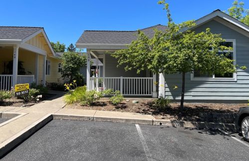 153 Highlands Ct, Grass Valley CA  95945-5225 exterior