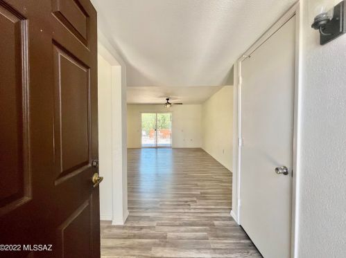 394 Calle Del Chancero, Green Valley AZ  85614-3031 exterior